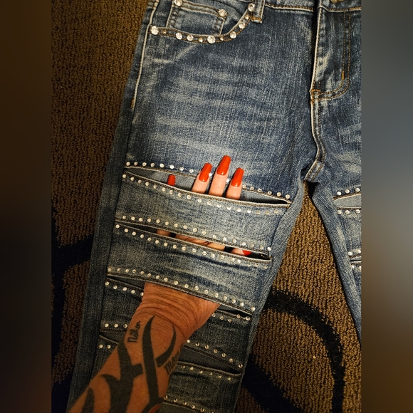 Platinum Plush slit front jeans - Picture 5 of 13